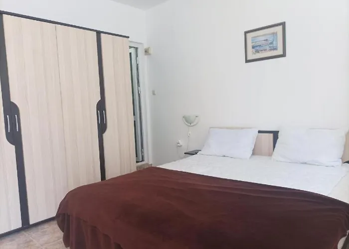 Family Magnolia - Summer Guest house